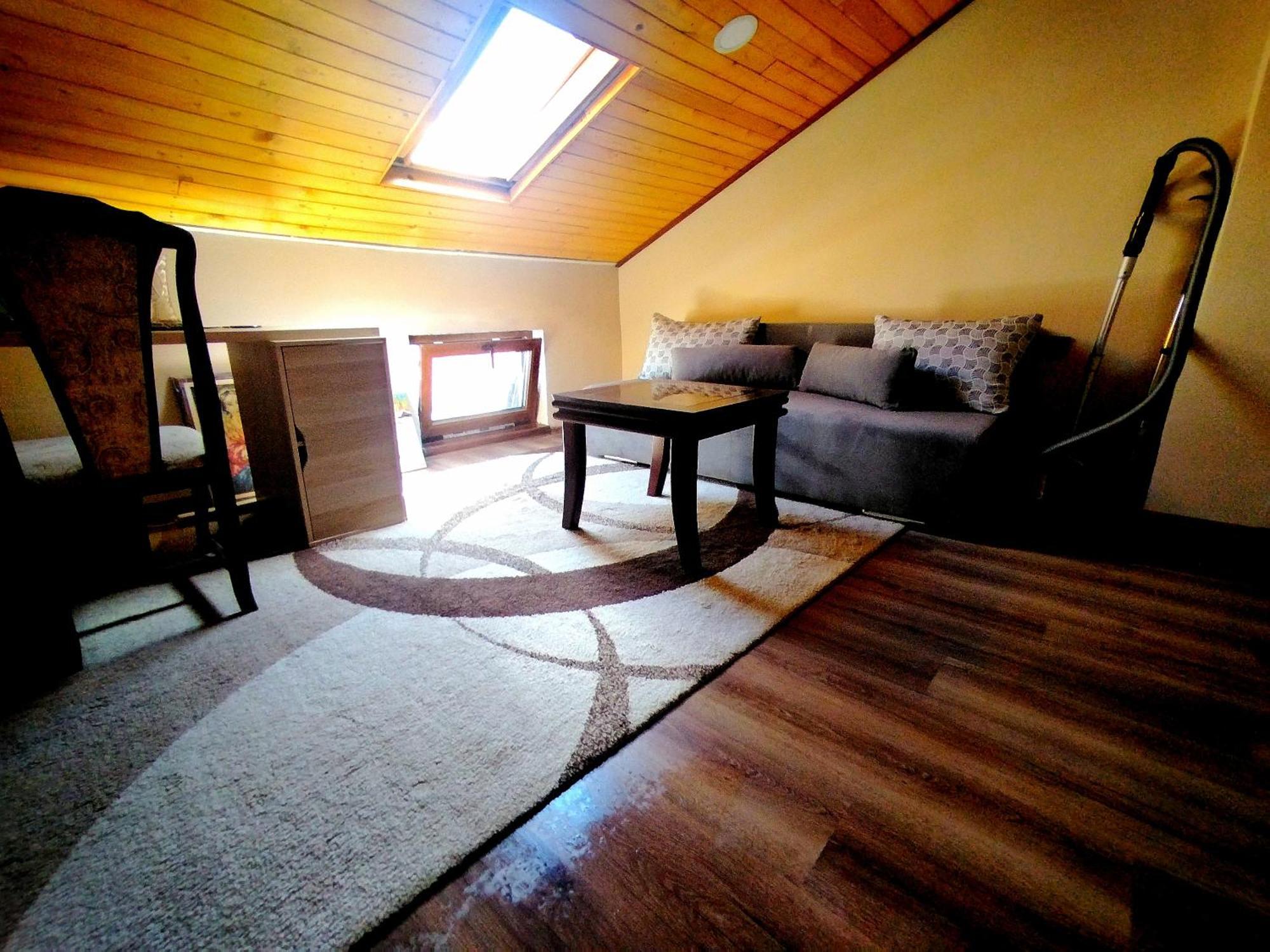 Low Budget Apartment With Breakfast #3 Varna Exteriör bild